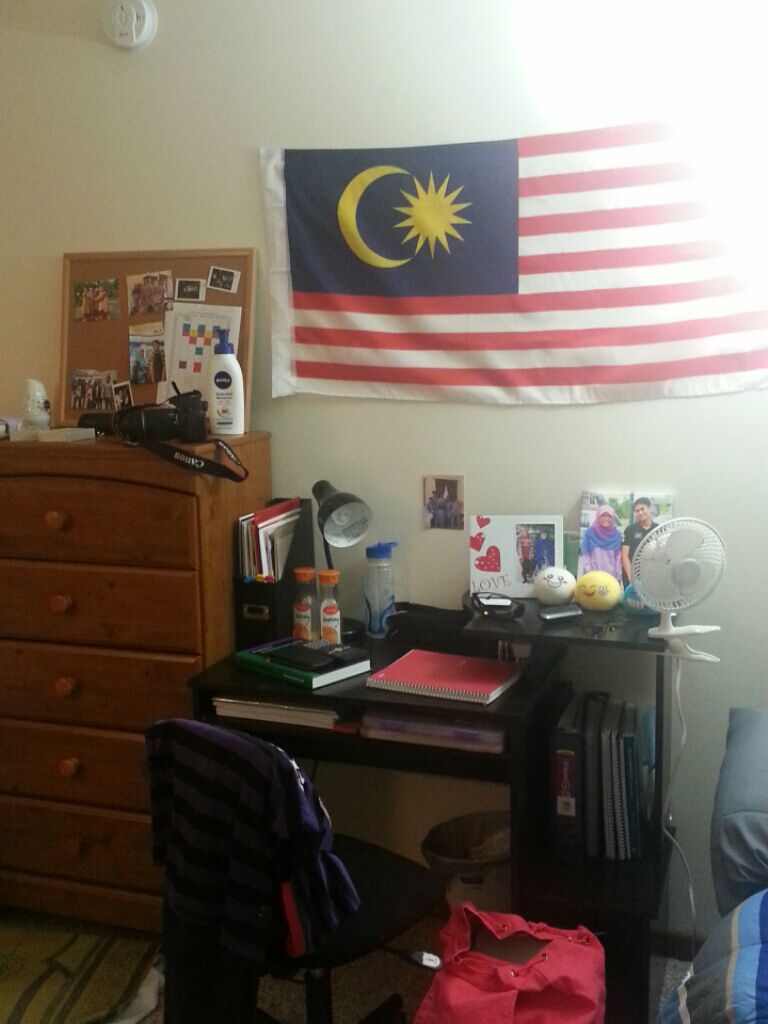 Syaza Nazura Study Desk UW-Madison