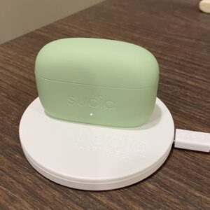 Sudio E2 wireless charging on Ladd+